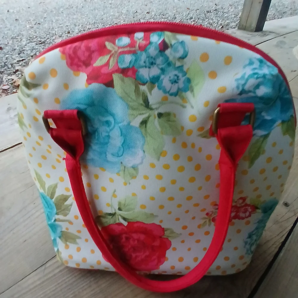 The Pioneer Woman Red and Blue Floral Baby Bag
